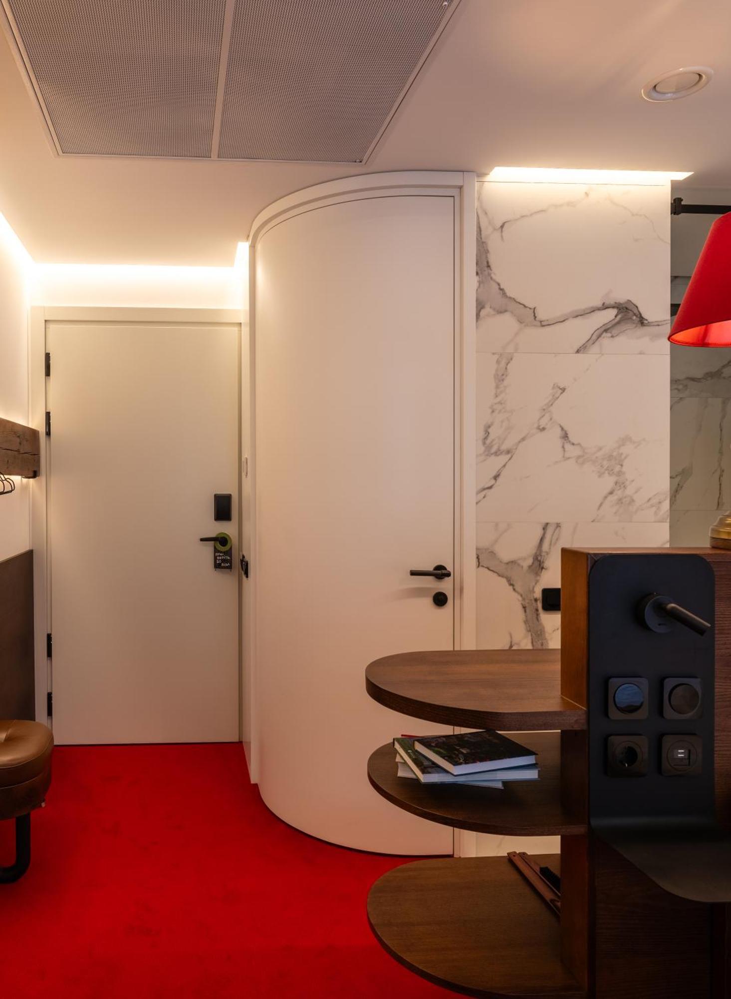 !Fest Hotel Rynok Square Львов Экстерьер фото