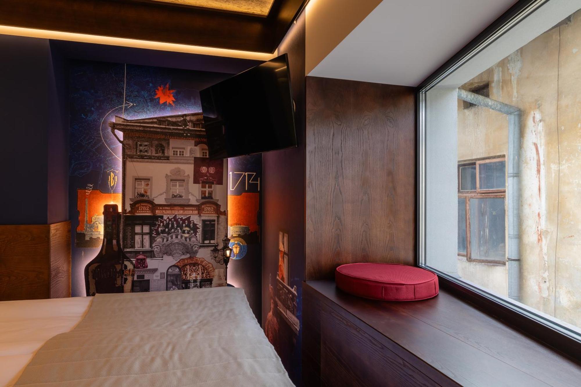 !Fest Hotel Rynok Square Львов Экстерьер фото